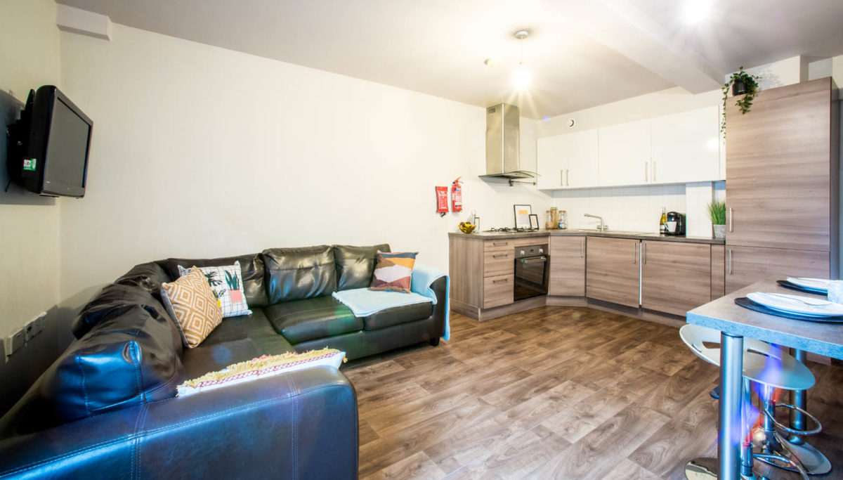 4 Bedroom Apartment To Let in Gateshead