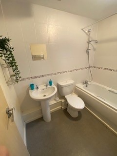 5 Bedroom Flat To Let in Newcastle City Centre